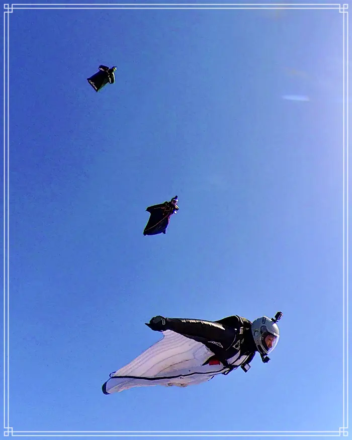 생방송투데이 윙슈트(Wingsuit) 비행하며 뭉쳐서 논다 소개 방송