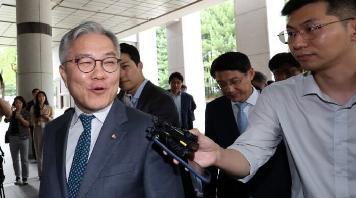 최강욱 국회의원 프로필