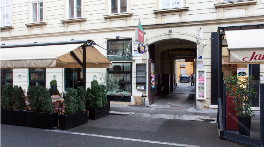 자그레브 테슬라 부티크 아파트먼트 & 룸