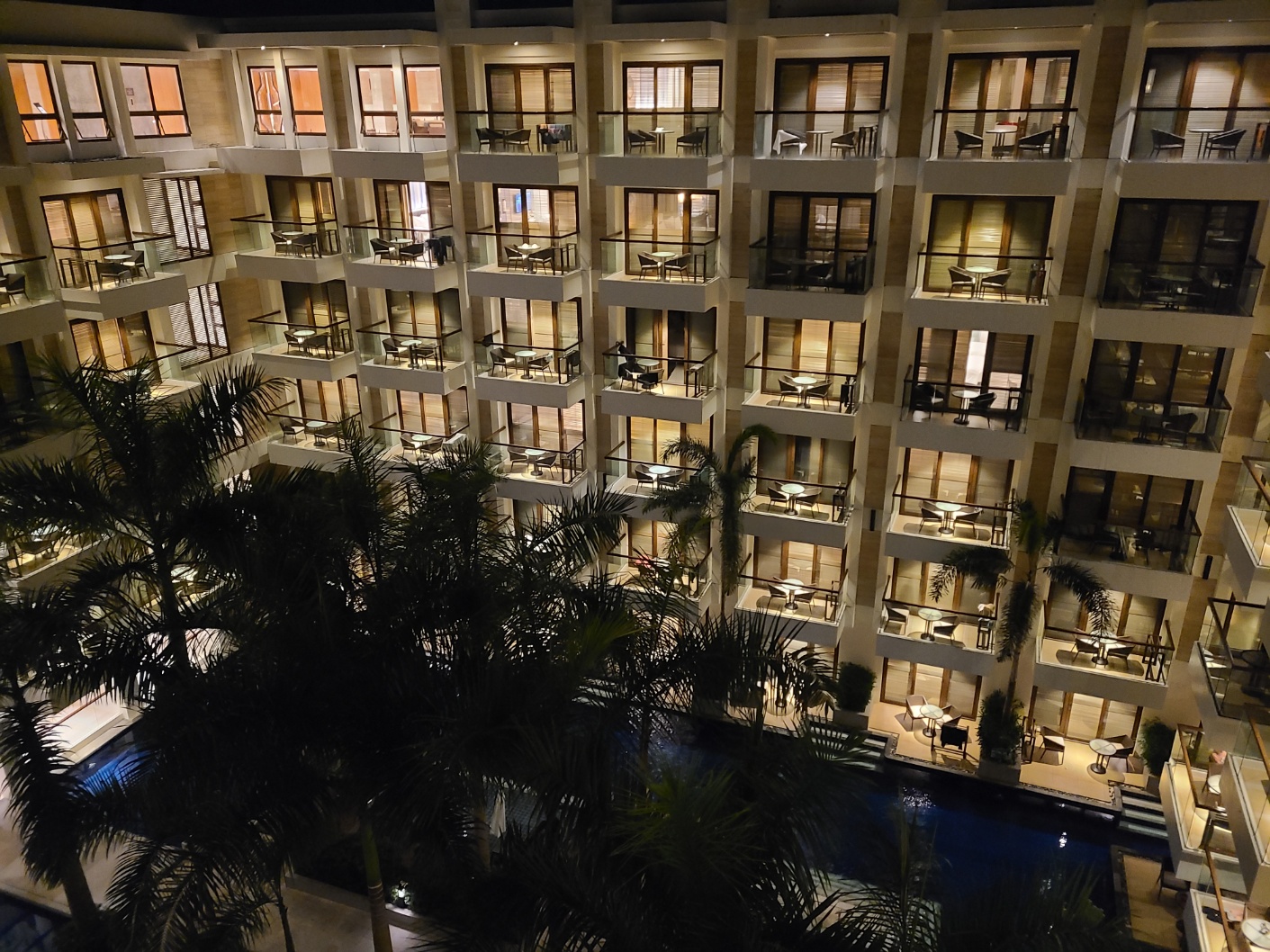 보라카이 헤난 팜 비치 리조트 내부 전경