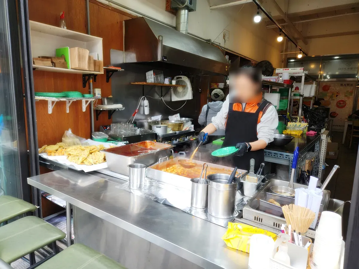 튀겨튀겨-분식점-입구