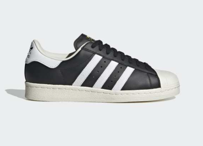 아디다스 슈퍼스타 82 블랙 화이트, 어떤 옷에도 잘 어울리는 만능 운동화