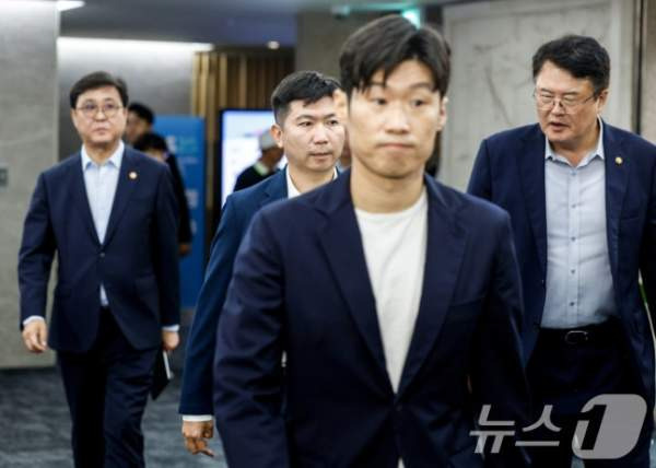 K-축구혁신위 출범 배경과 정몽규 사임에 따른 한국 축구 쇄신 로드맵 박지성&middot;유승민 투톱 출격 총정리