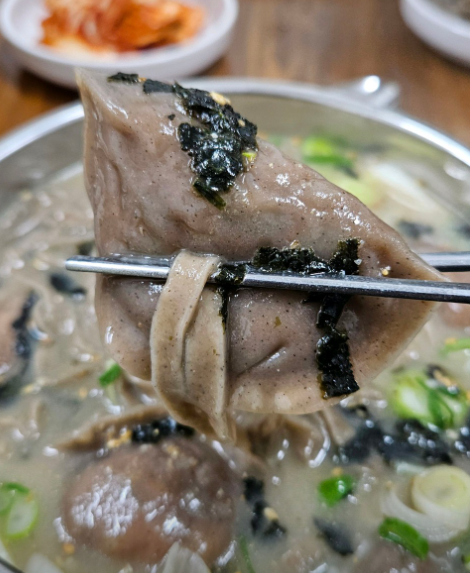 봉평메밀막국수