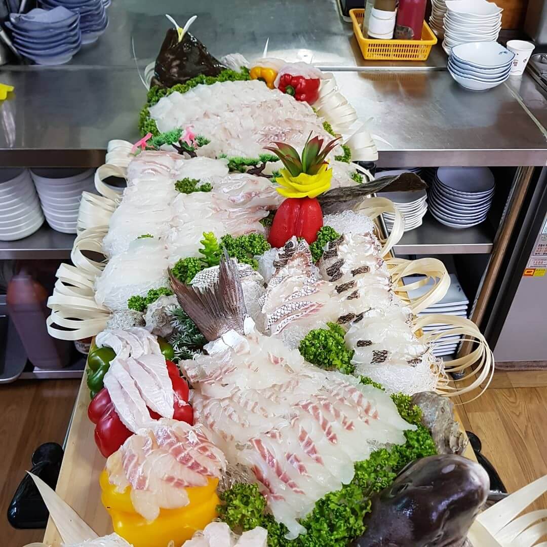 생생정보 2307회 음식 X-파일 거제 외포항 멸치 세트 요리 효진횟집 (대구코스요리 맛집)