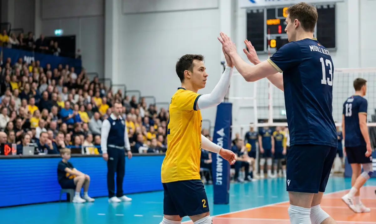 랠리가 끝난 후 교체 구역에서 빠르게 교체되어 들어가는 리베로 선수