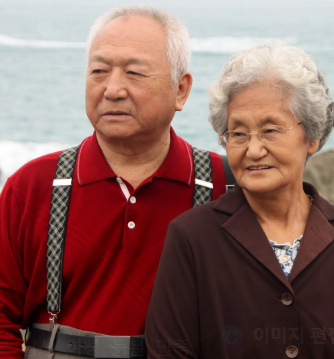 전문직 부부의 아름다운 사진