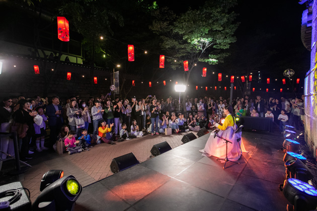 덕수궁돌담길 버스킹과 공연-(정동야행 출저)2