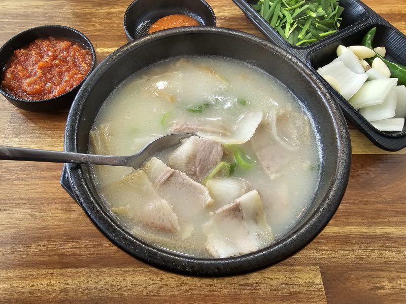 영진돼지국밥