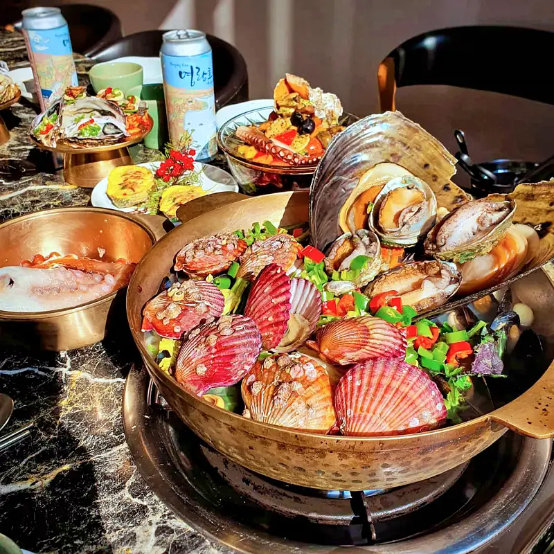 줄서는식당 김지민 고은아 추천 랍스터회, 랍스터찜, 피문어 해천탕, 해산물 랍스터 라면, 랍스터 코스요리 맛있는 식당 종로 익선동 맛집 소개