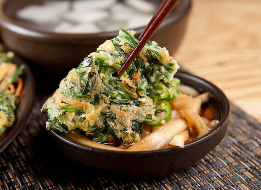 3월에 먹으면 좋은 제철 음식의 종류 Top 10 (봄철 음식) 두릅 냉이 쭈꾸미 취나물 씀바귀 바지락 달래 소라 부추 쑥