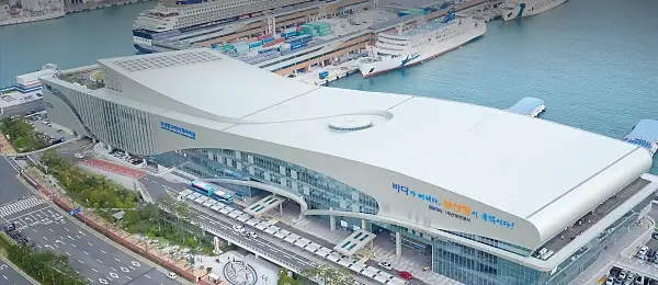 부산항국제여객터미널-주차장