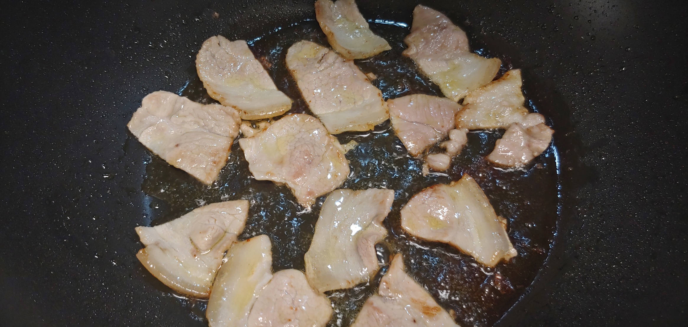 돼지고기를 구워주시고