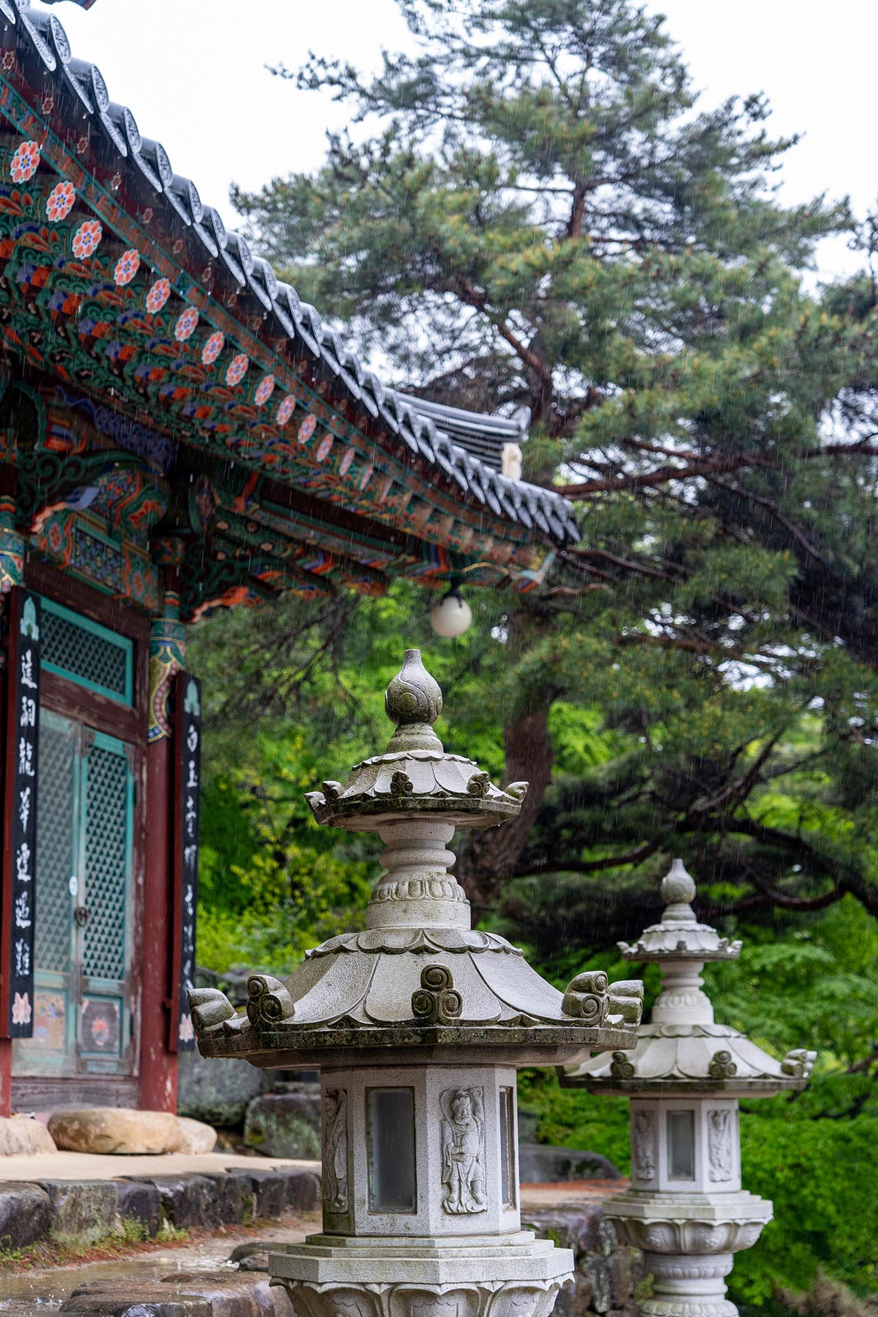 만어사 미륵전