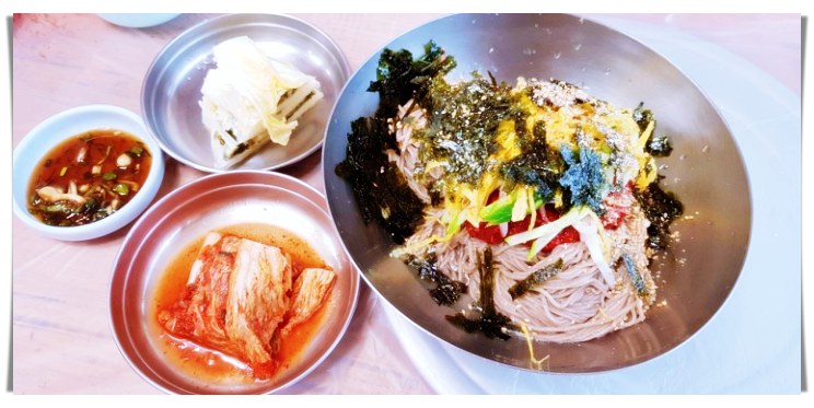 어서와-한국음처음이지-강원-홍천-수육-감자전-막국수-맛집