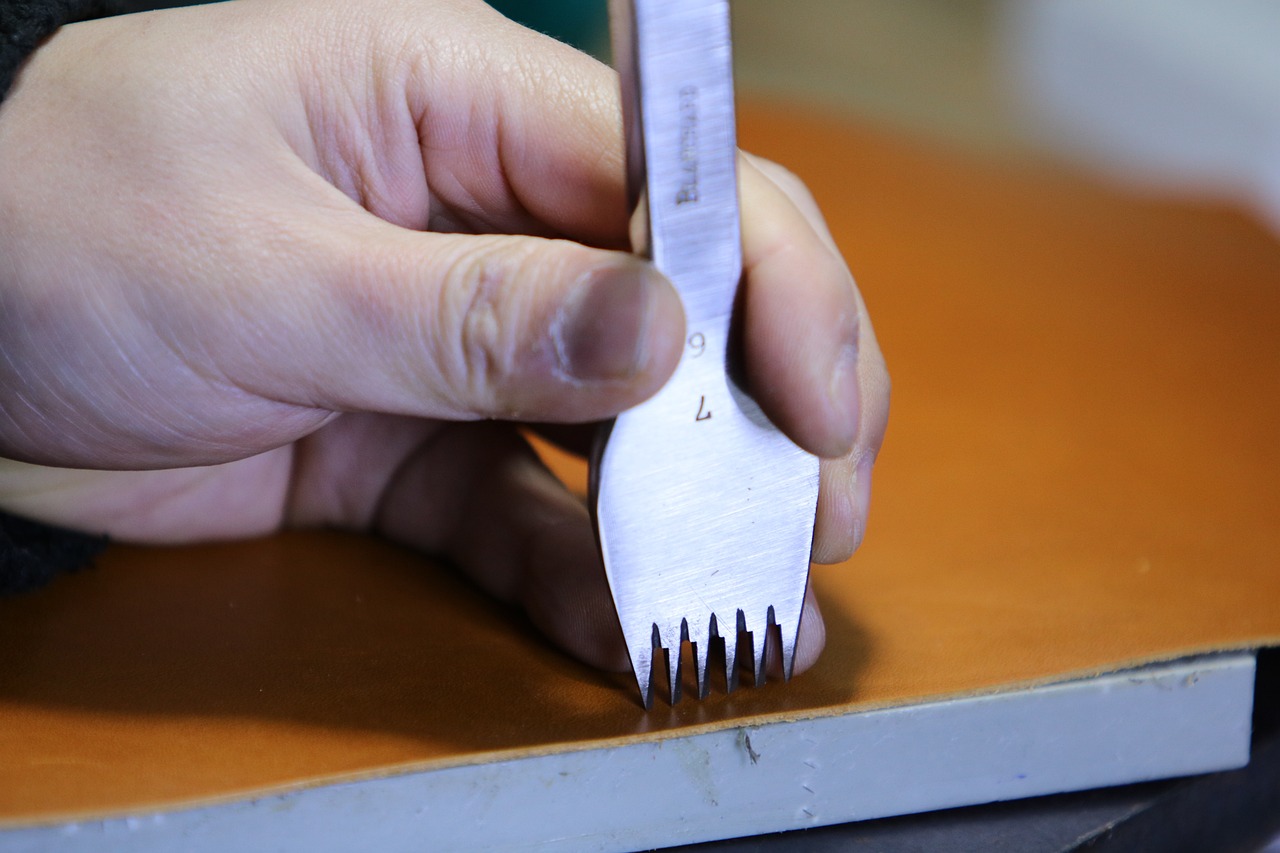 전통 장인 기술과 AI의 결합: 스마트 공예