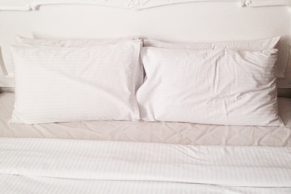 천연수면제 멜라토닌의 다양한 효능과 특징 소개