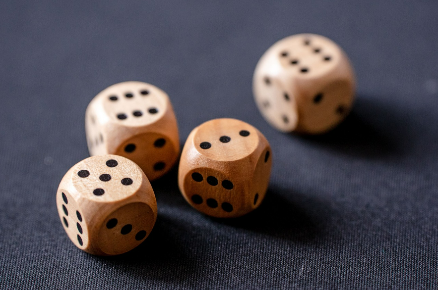 Who is Sanae Takaichi (高市早苗)? (The first female president of Japan&rsquo;s Liberal Democratic Party, the new LDP president of Japan, the possibility of being appointed as Japan&rsquo;s prime minister, a strong candidate for prime minister, Japan&rsquo;s prime minister election/appointment date, how members of the Japanese Diet are elected, how Japan&rsquo;s prime minister is chosen)