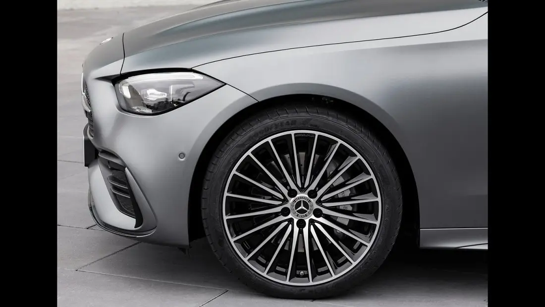 벤츠 C300 AMG 실구매가 모의견적 연비 제원 승차감 실내 디자인 인테리어 총정리