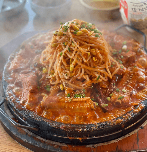 생방송투데이 첨성대 등갈비찜 경북 경주 맛집