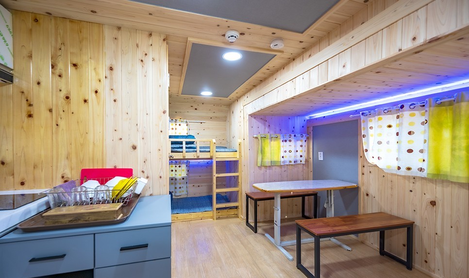 가평 명지산 카라반 글램핑장 (프리미엄 카라반)