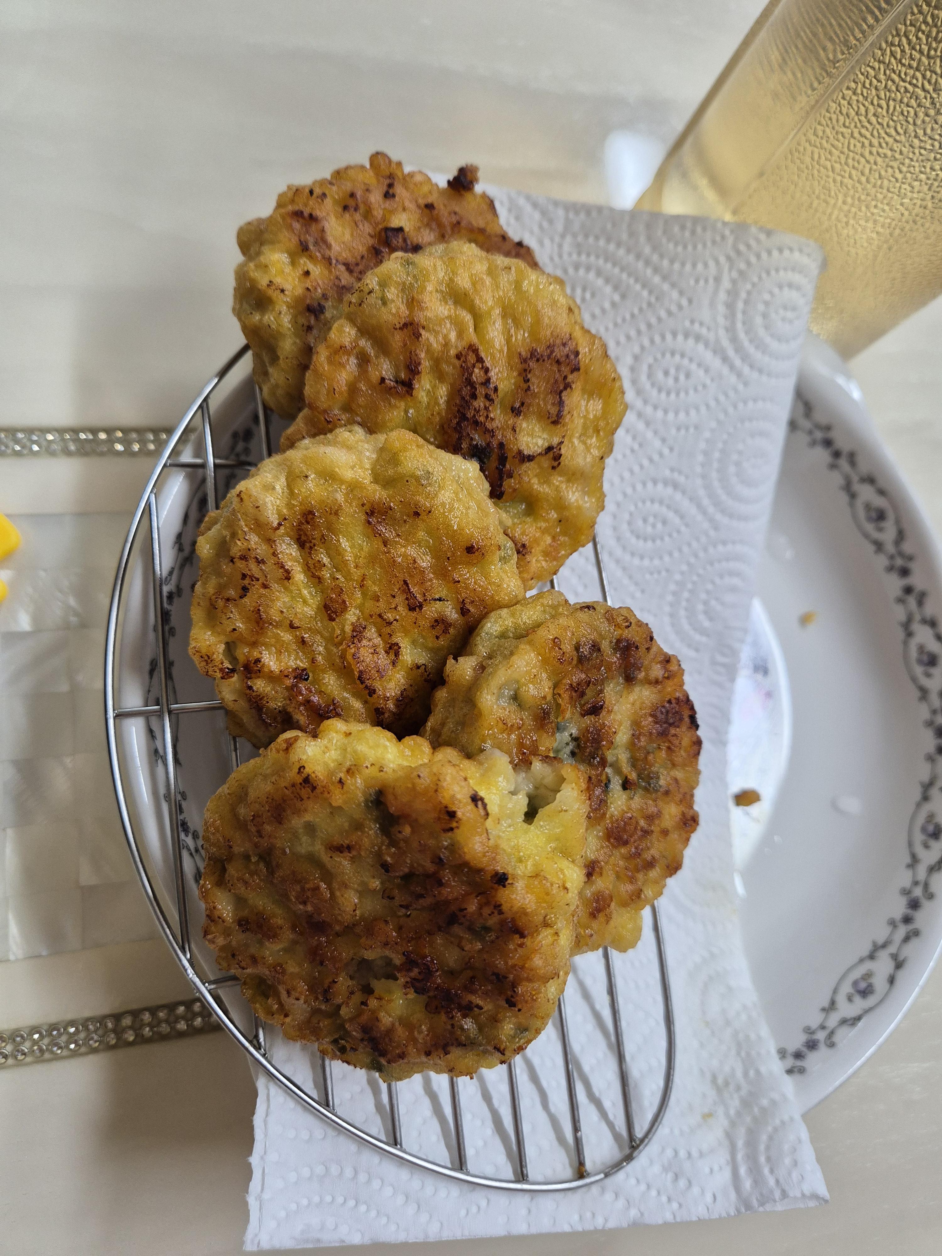 비비고 고기완자 조리완료