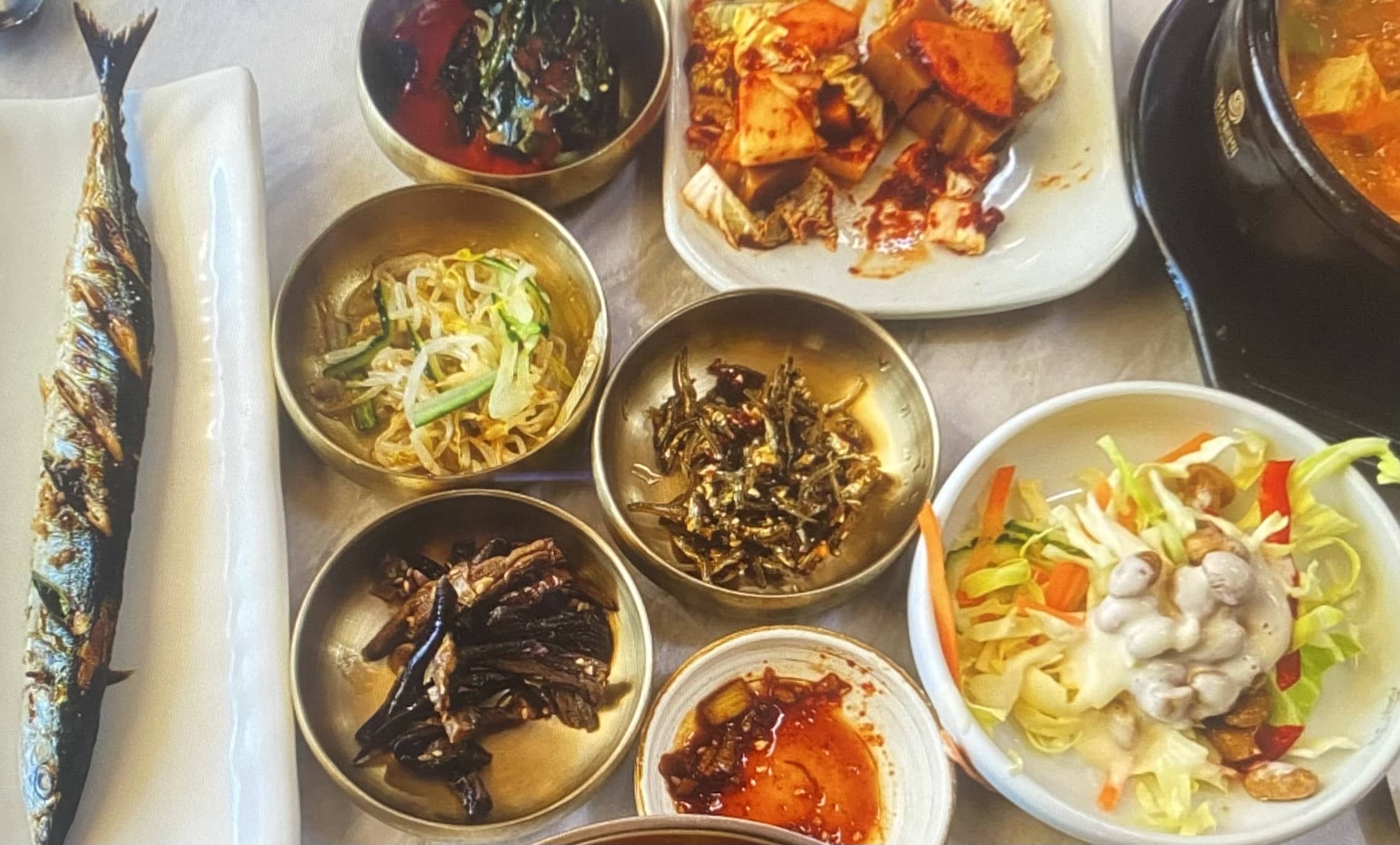 백반기행 영주밥상 부석태 청국장 맛집 너른마당 상차림 사진입니다.