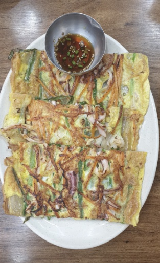 서울 장충동 뚱뚱이할머니집