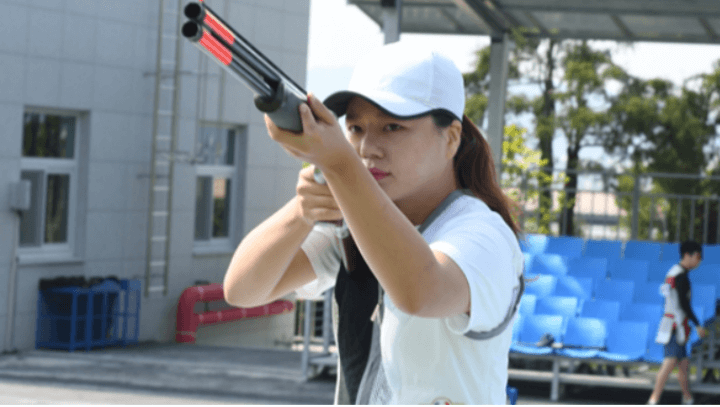사격을하고있는-김민지-선수-스키트