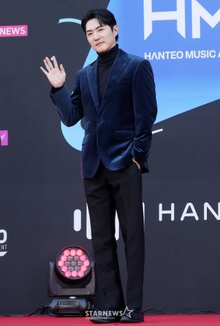 god 데니안 나이 프로필