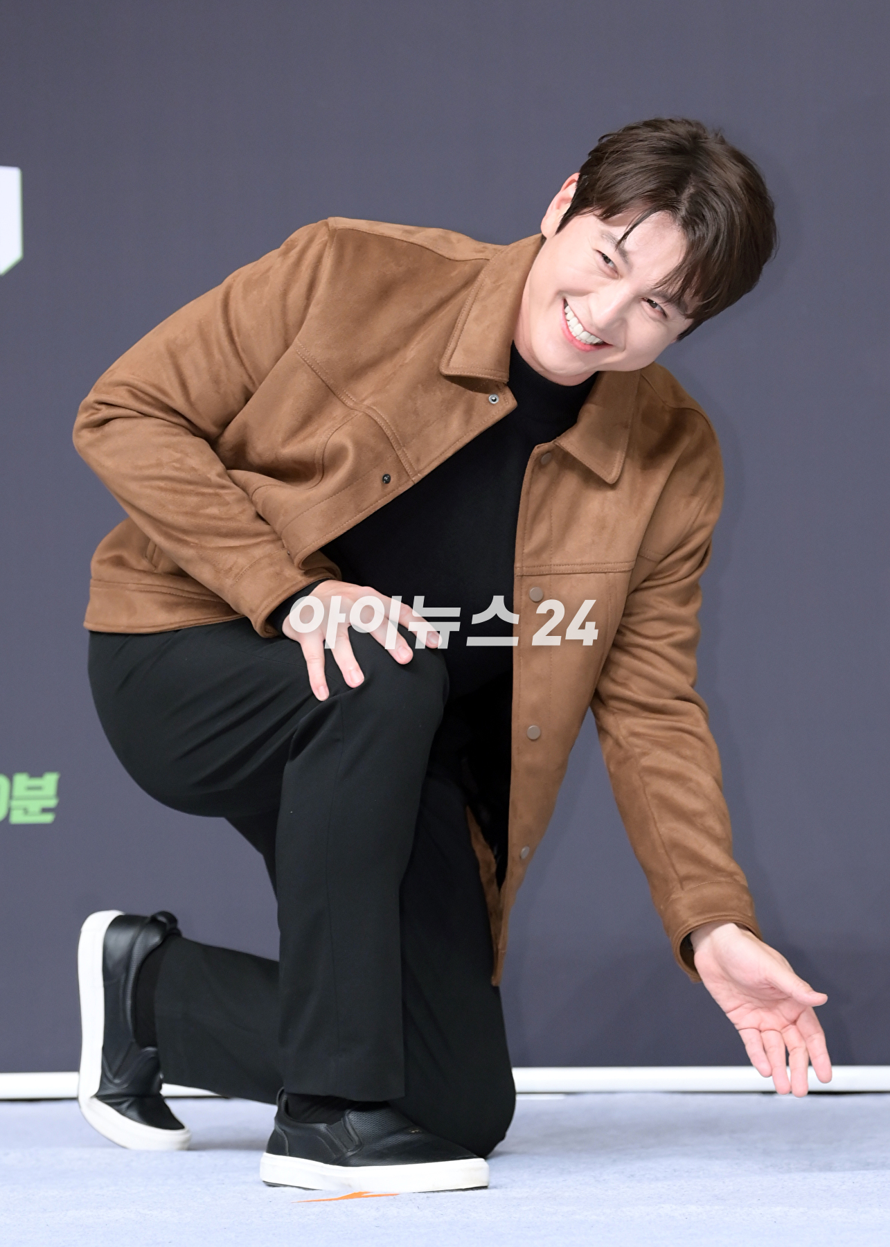 배우 류수영이 25일 오후 서울 양천구 목동 SBS 사옥에서 열린 SBS 새 예능 프로그램 '옆집 남편들-녹색 아버지회'(이하 '녹색 아버지회') 제작발표회에 참석하고 있다. [사진=정소희 기자]