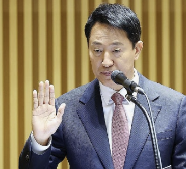 오세훈 서울시장 프로필 오세훈 김영선 연애편지 임기 명태균 카톡 부인 지지율