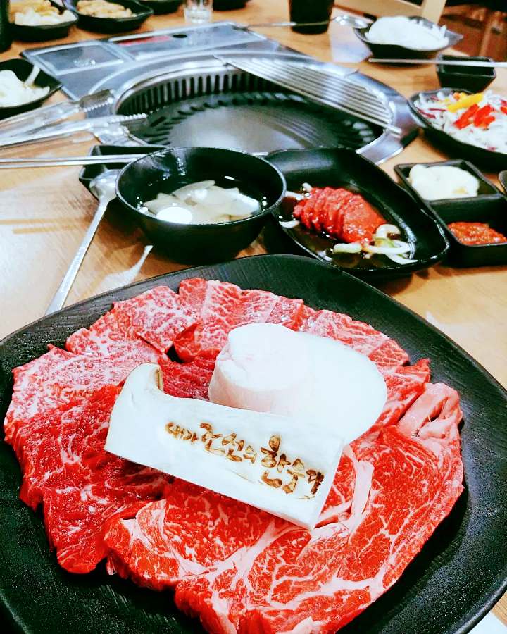 토요일은 밥이좋아 토밥 예산 예당호 출렁다리 맛집 추천 토밥좋아 위치