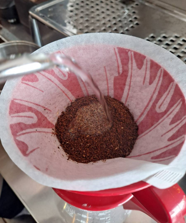 핸드드립 푸어링