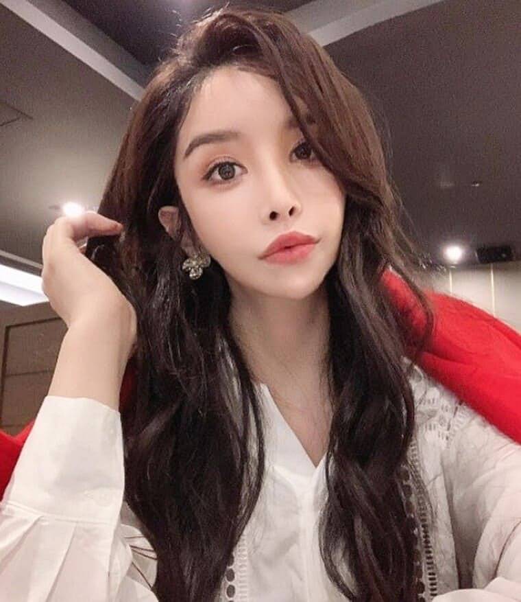 가수-하리수