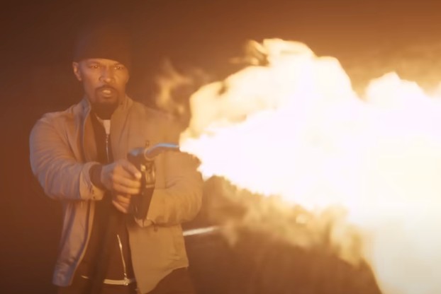 백 인 액션 줄거리 결말 리뷰 후기 - 넷플릭스 액션 코미디 영화다시보기 추천