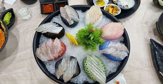 백정성초밥본점
