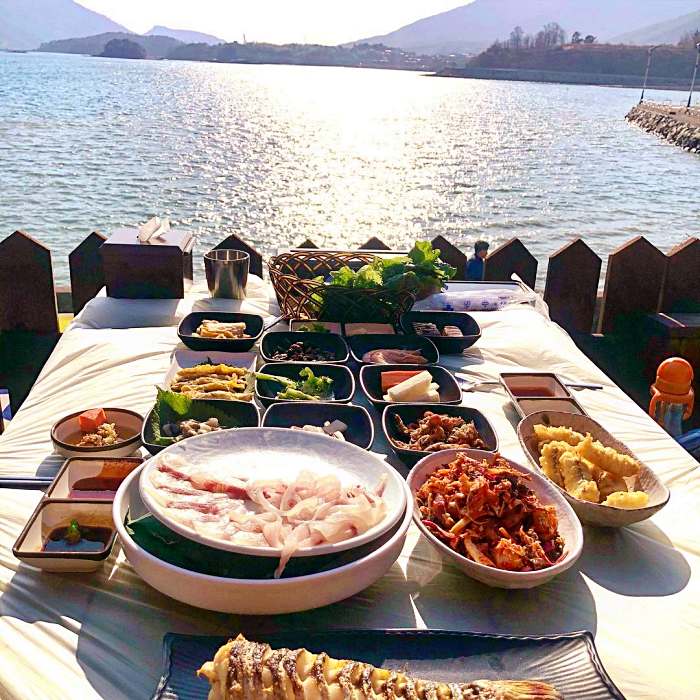 생방송투데이 하동 금오산 짚라인 오션뷰 녹차 숭어회 맛집