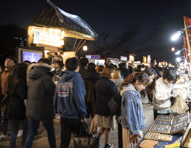 한강 달빛 야시장