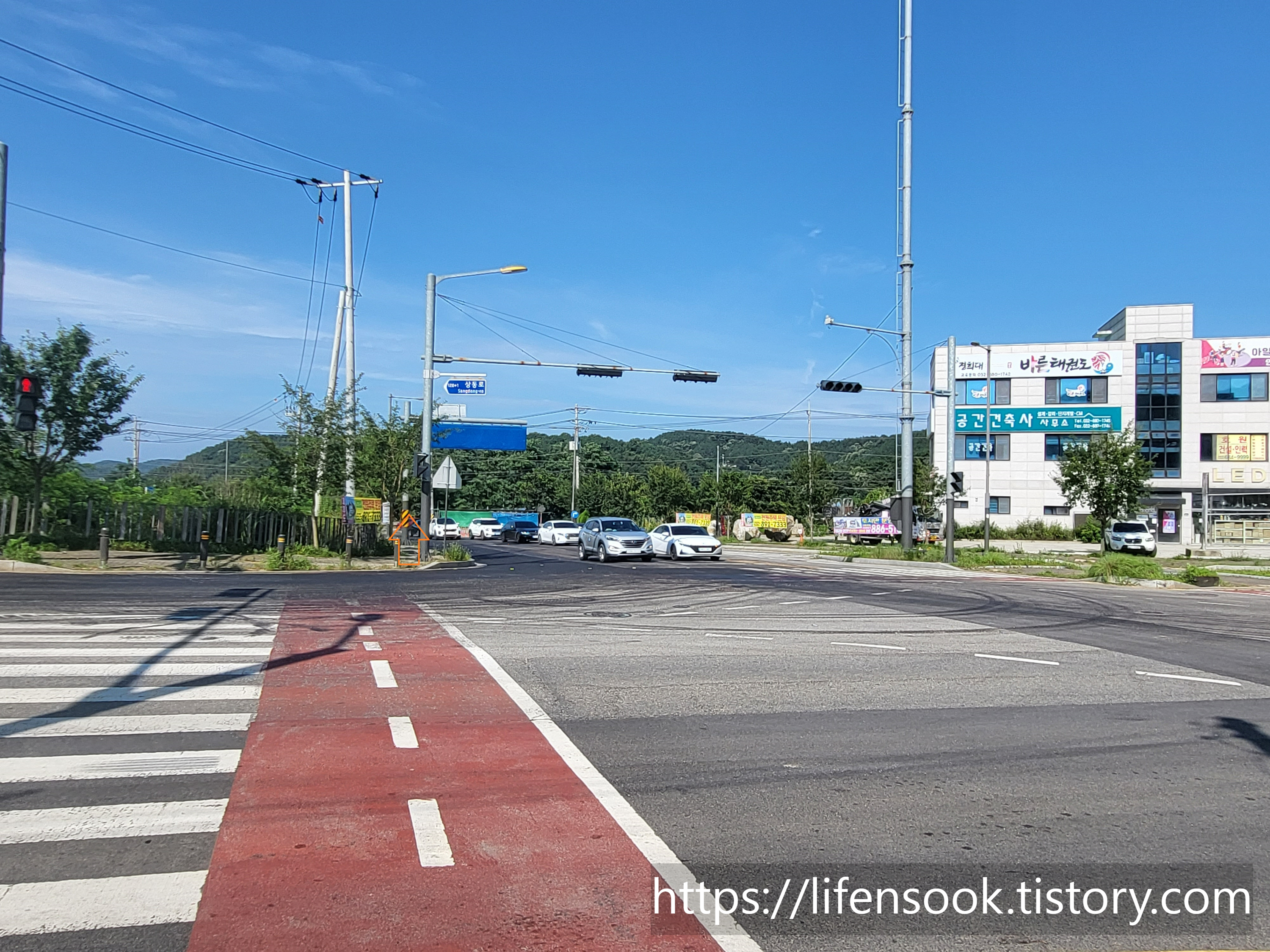 대부고등학교 정류소 앞 횡단보도