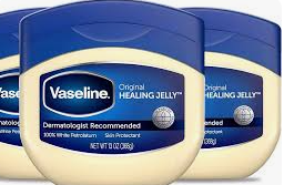 바세린 얼굴에 바르면 생기는 부작용 살펴보기 1