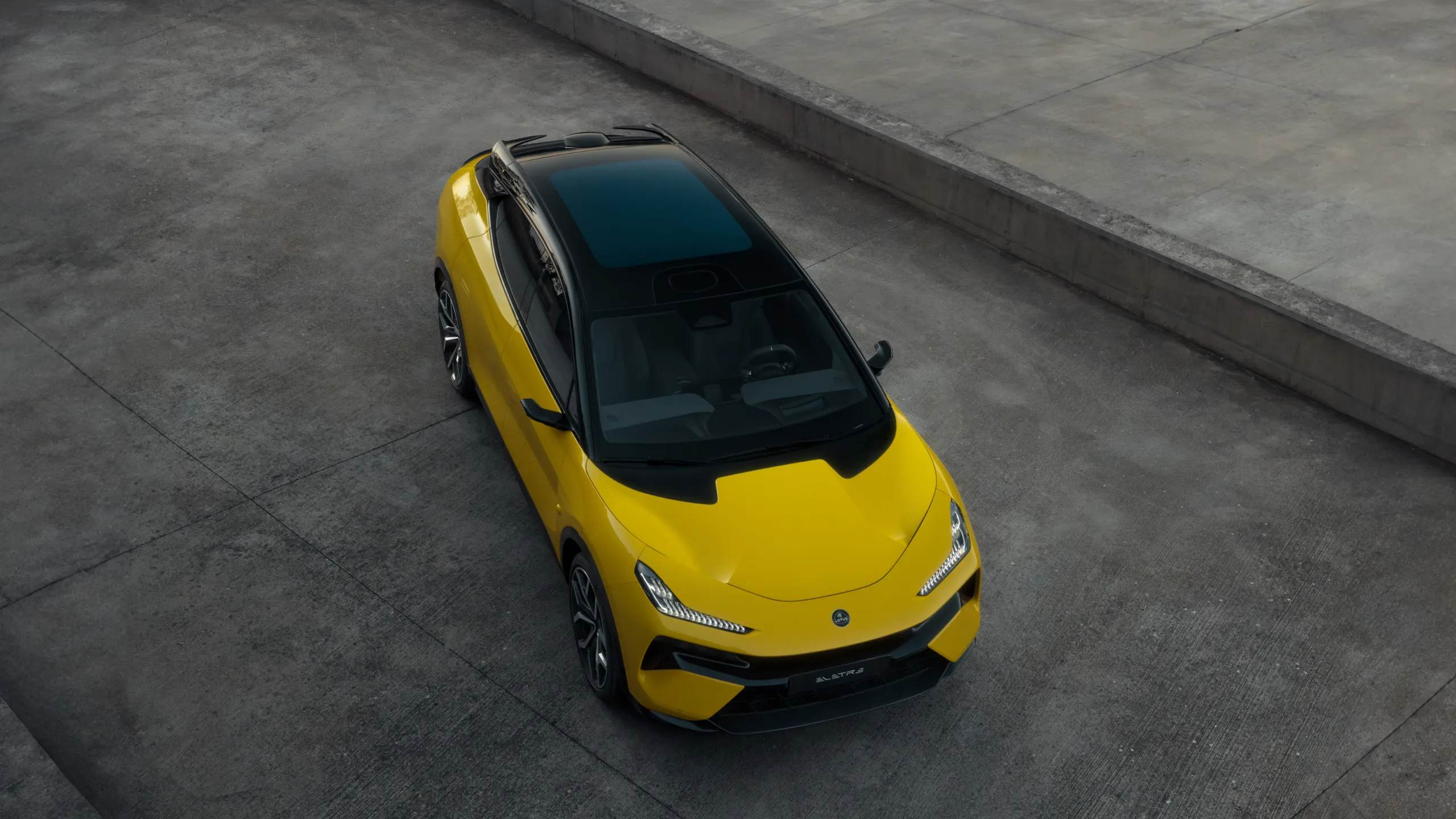 로터스 엘레트라: 미래를 선도하는 하이퍼 전기 SUV의 혁명 - 가격, 성능, 특징 완벽 분석 6