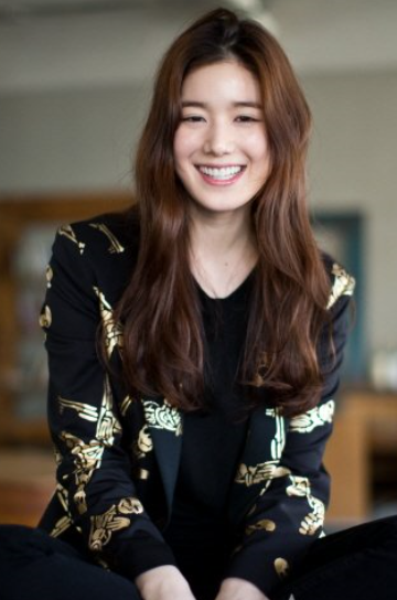 신인 배우 정은채의 데뷔 초 시절 모습