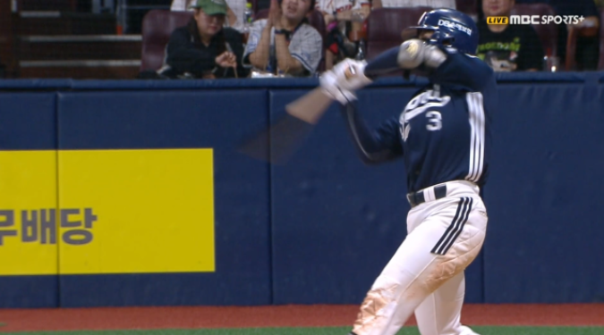 체크스윙 오심 사례 모아보기