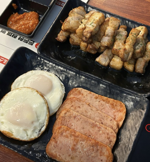 역삼동 따띠김치찌개