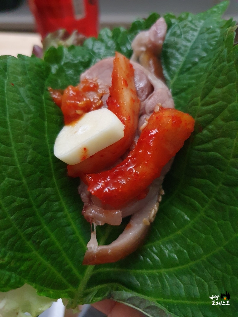 냠냠 족발&보쌈 깻잎