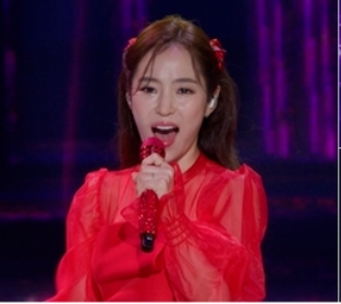 &#39;꽃&#39; 송가인 정미애 홍자