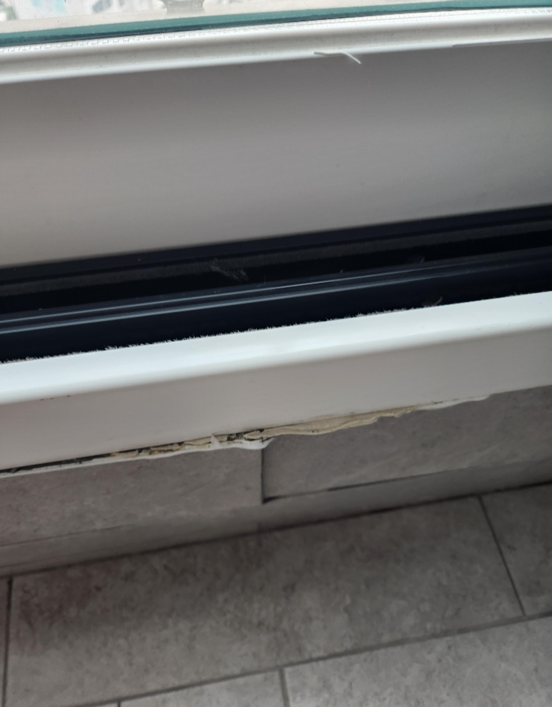 셀프 타일 보수