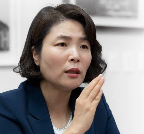 국민의힘 전희경과 더불어민주당 문석균과의 한판승부