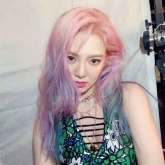 에이핑크 윤보미 소녀시대 효연, 해외 촬영중 발리 억류